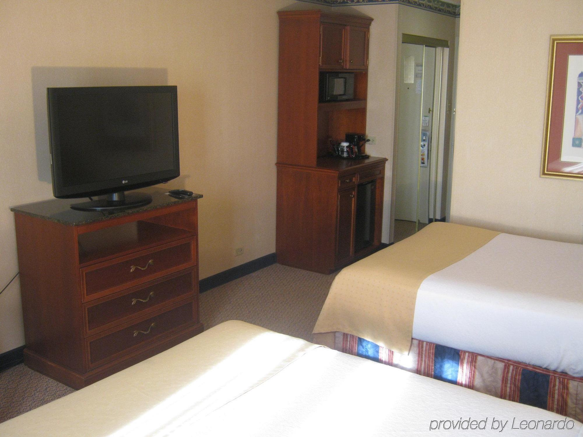 Holiday Inn Chicago - Elk Grove, An Ihg Hotel Elk Grove Village Kültér fotó